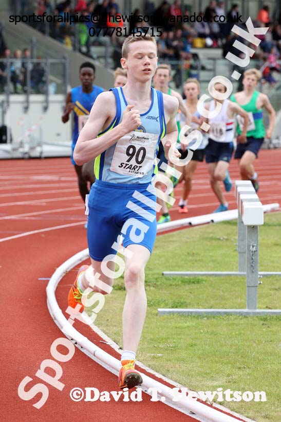 Boys under-15s 800 metres, Northern Under-13s, U-15s and 17s Championships. Photo: David T. Hewitson/Sports for All Pics